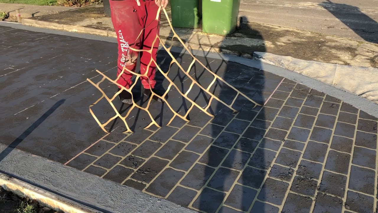 How to stencil concrete