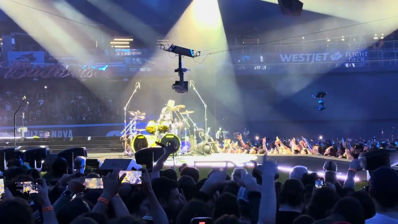 Metallica For Whom The Bell Tolls Live in Toronto M 72 April 26 2025 4K HDR Dolby Vision