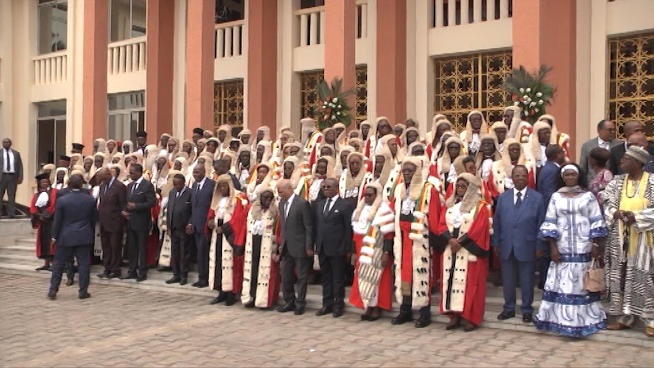 YAOUNDÉ : LA COUR SUPRÊME DÉNONCE LA MAFIA FONCIÈRE AU CAMEROUN
