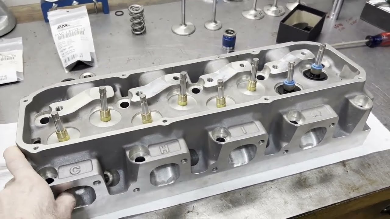 Lykins Motorsports Ford 464 Clevor CHI 3V Cylinder Head Assembly