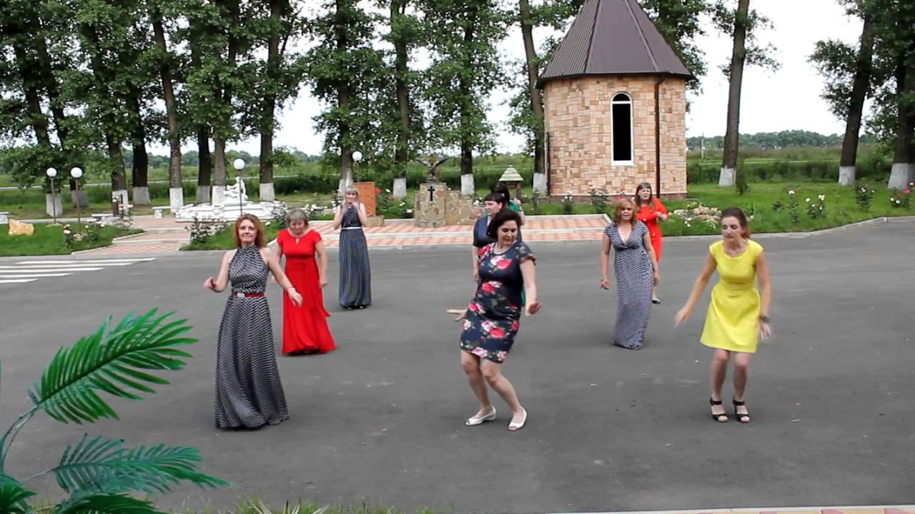 Флешмоб от родителей на выпускной (г.Михайловск)