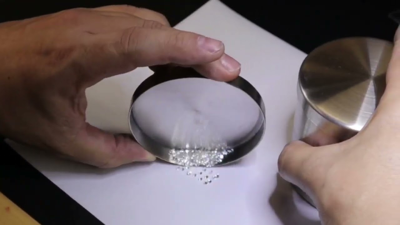 Sorting natural diamonds for Engagement Rings - Diamond Center Marbella M&aacute;laga #customizedjewelry