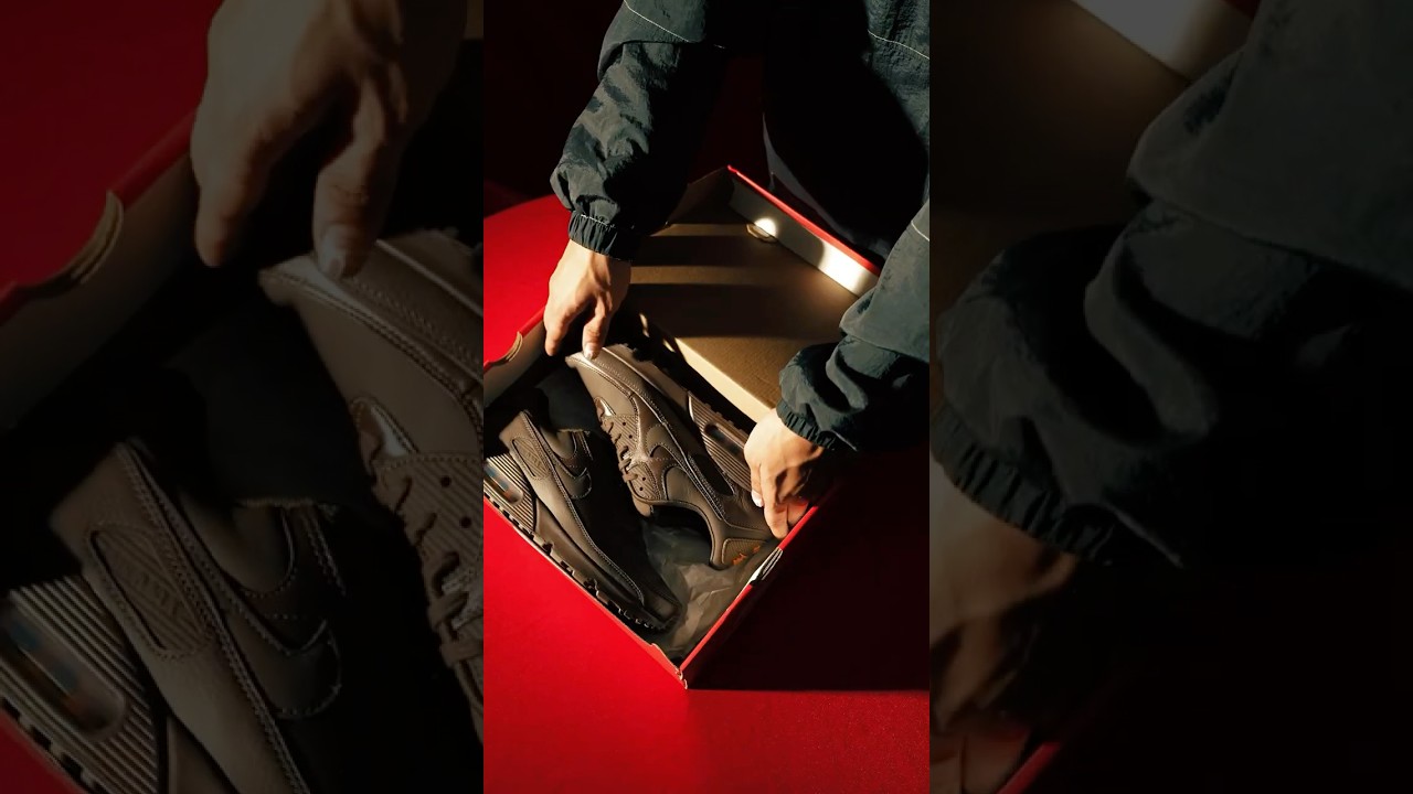 Nike Air Max 90 ESS+ Under the Lid