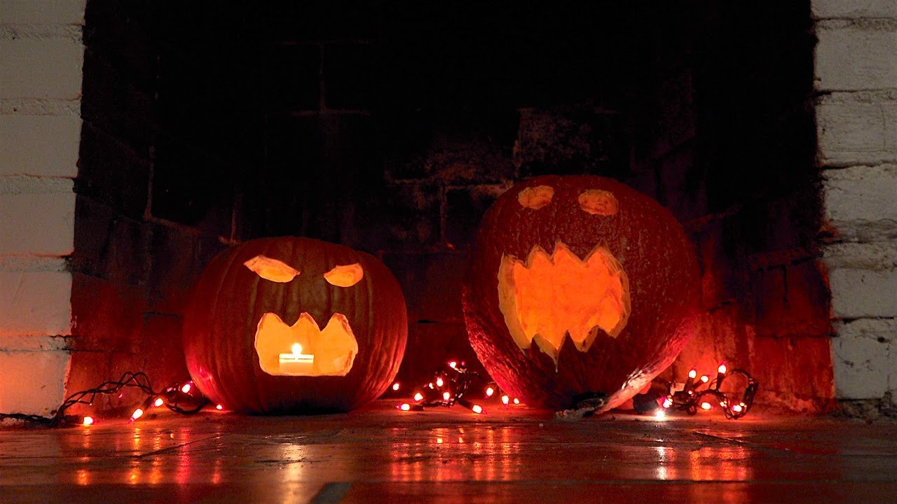 Halloween Pumpkins Fireplace 4K
