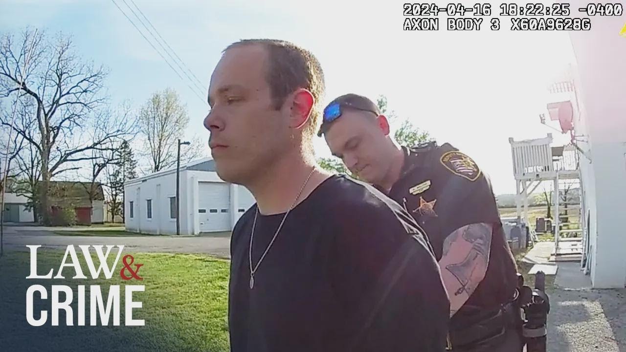 Hombre de Ohio asesina a su vecino frente a su esposa