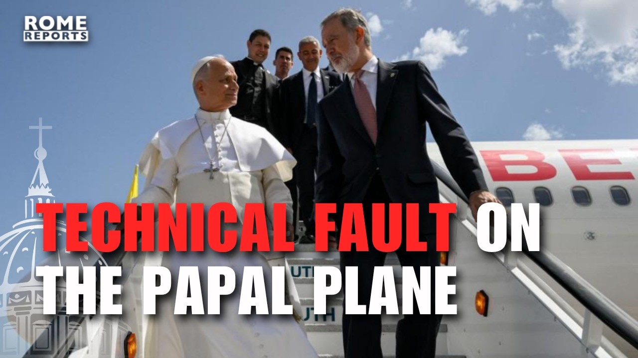 Pope disembarks from plane in Spain following technical malfunction