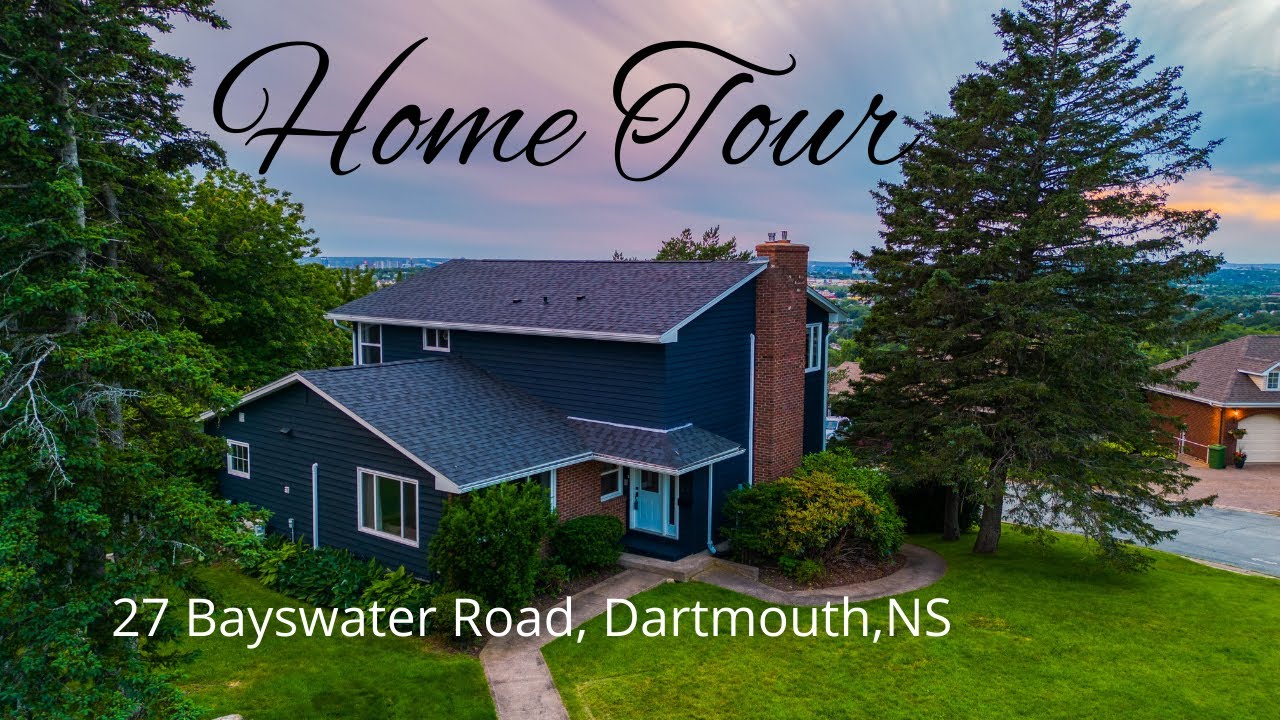 Enjoy cityscape views from the highly sought after Nantucket neighbourhood!
