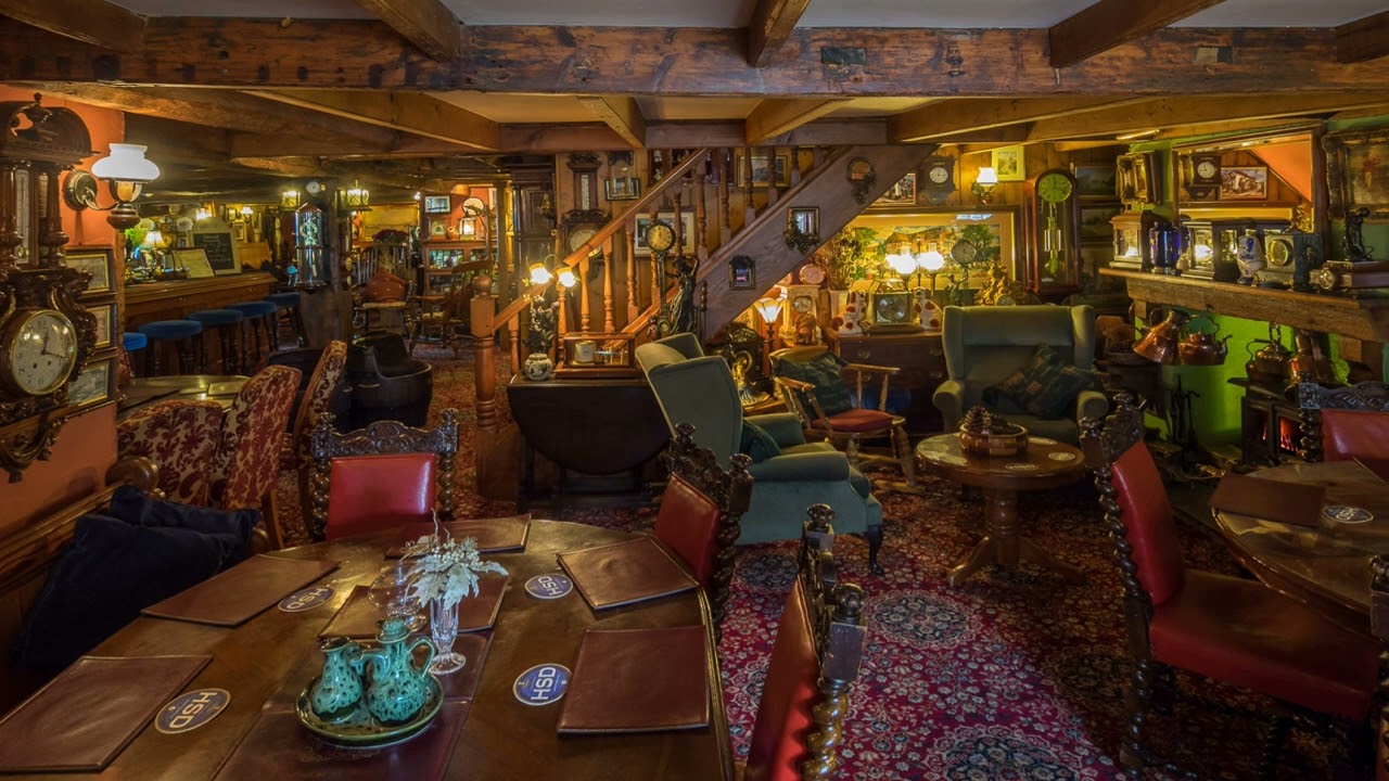 🍻 Pub ASMR - A Quiet Country Pub