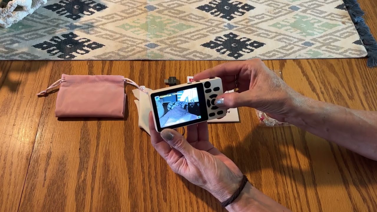 Using the Vitalar Digital Camera with Front Rear Lens