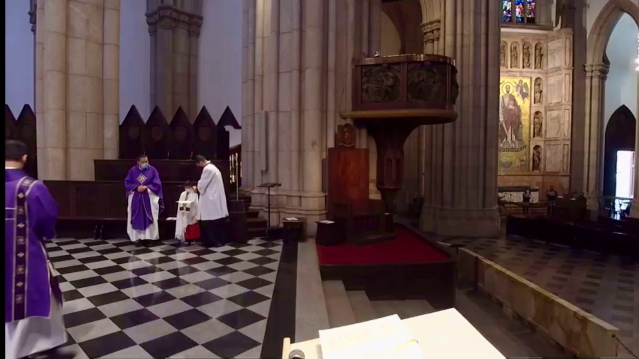 A vida dos justos está nas mãos de Deus - Canto de Entrada Finados 2020