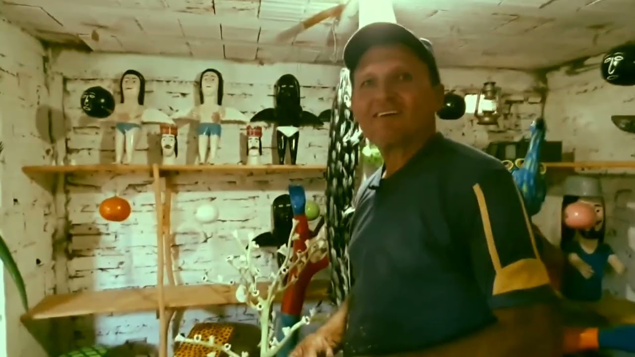Artesão Vavan Ilha do Ferro Galeria Karandash.