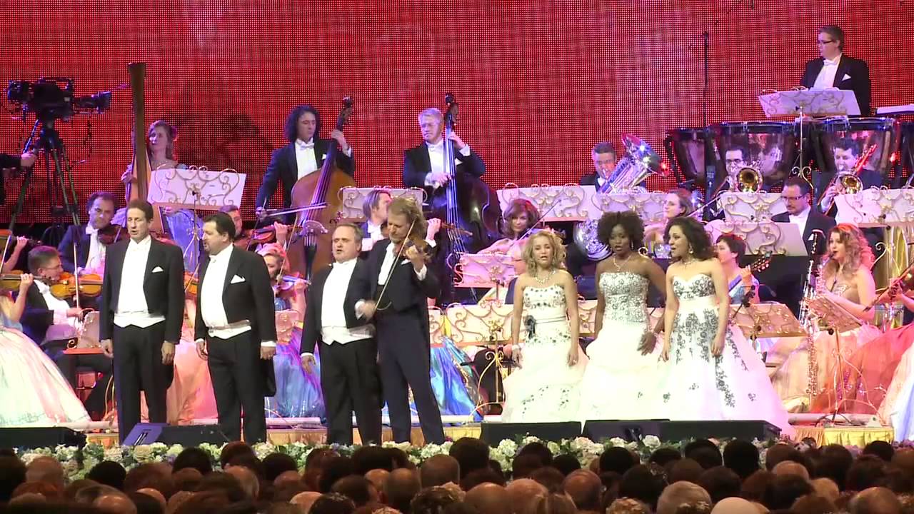 Andre Rieu İstanbul'da Ayakta Alkışlandı