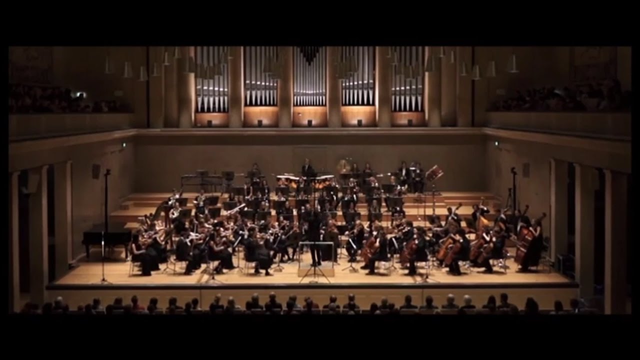 Maurice Ravel - Daphnis et Chloé · Neue Philharmonie München · Fuad Ibrahimov