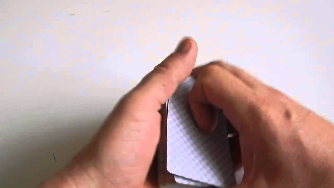 pamiętam z PRL-u szkolną grę karcianą w kuku