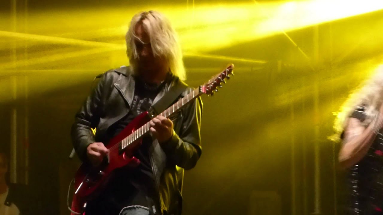 Danger Danger - Hearts On The Highway (Väsby Rock Festival, Sweden July 17 2015)
