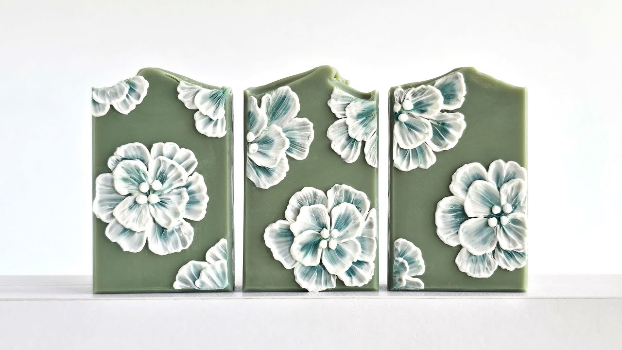 🎨 Brush Embroidery Piping Technique 💐 | Cold Process Soapmaking | Soap Challenge Club 🌿