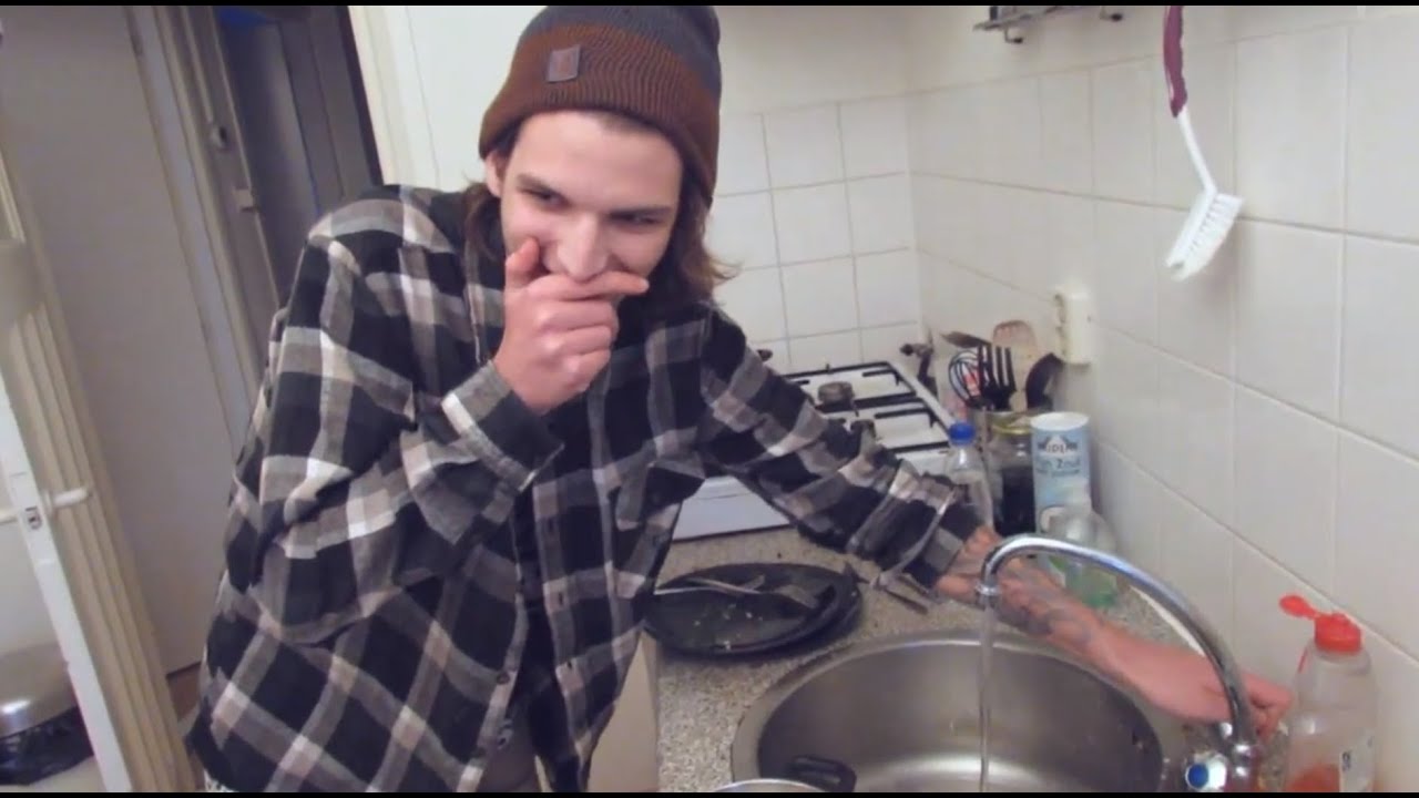 KAJ NEEMT WRAAK!! DHD VLOG #16