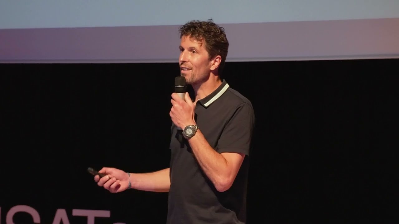 Réinventer l’aviation pour atteindre la neutralité carbone | Etienne Gomez | TEDxINSAToulouse