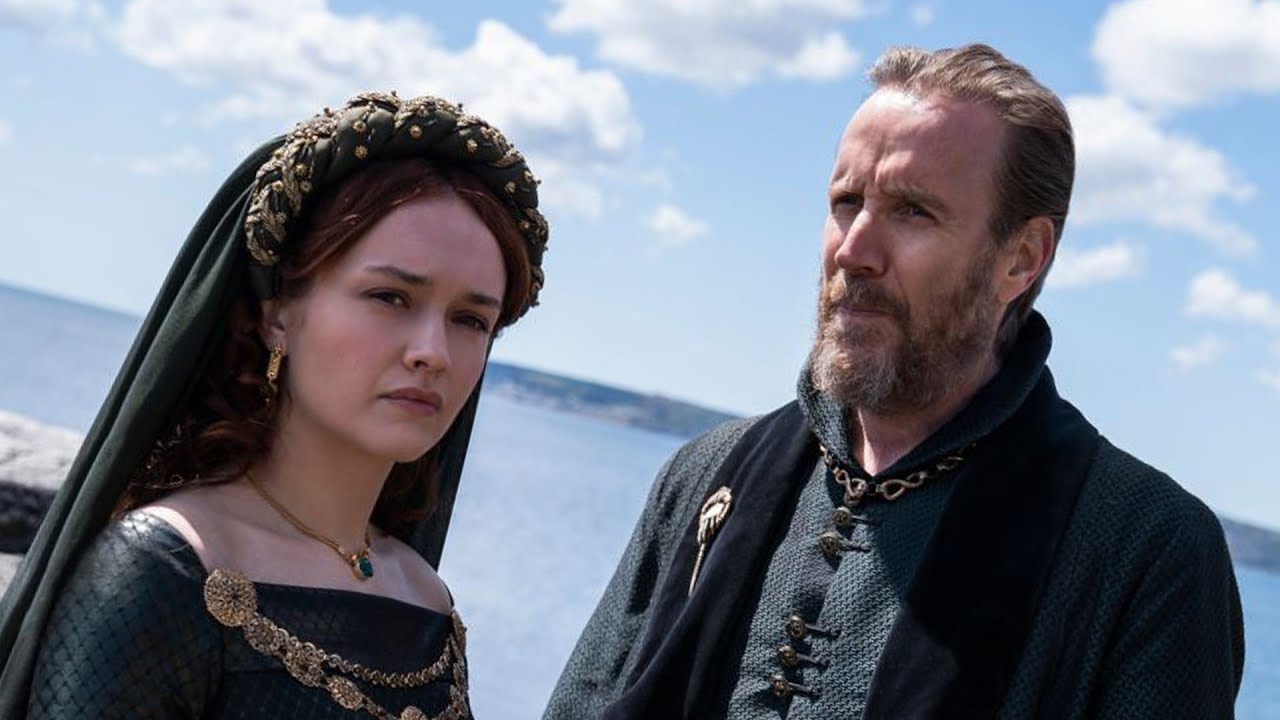 House of the Dragon Premiere: Synchronized Streaming CRASHES HBO Max