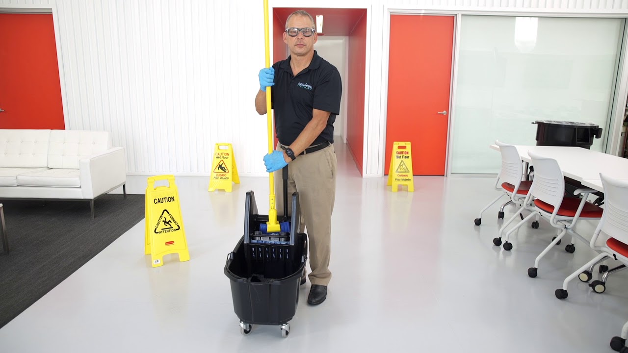 Workplace Safety Training - The Right Mopping Techniques & Process
