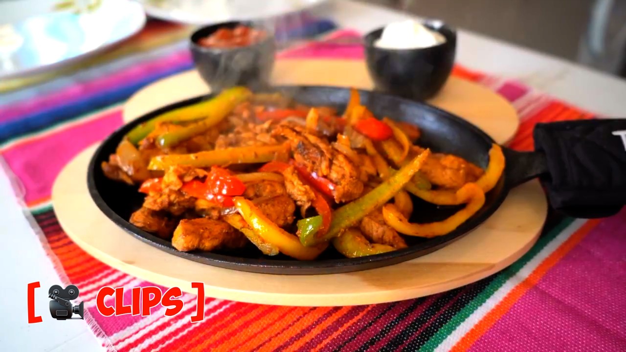 Taste Test: Brits Try Chicken Fajitas for the First Time! 🇺🇸🌮🔥 | The Sizzle Says It All!
