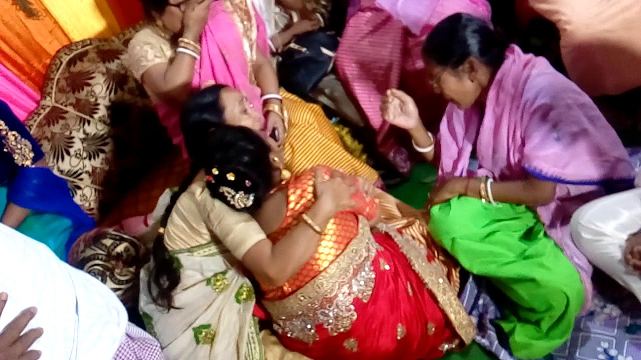 Bishnupriya Manipuri Marriage Celebrate Bidai At Patharkandi Protapghar Rajargaon Village 2018 🏘️🥺😭.