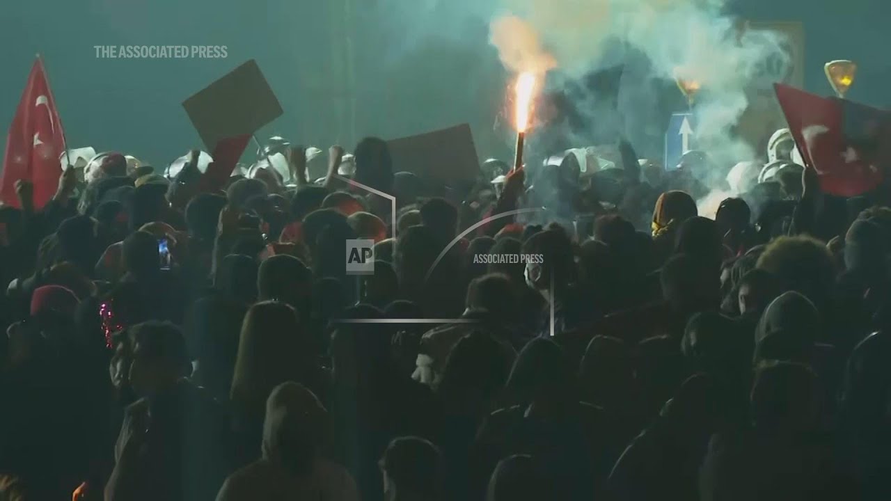 Police disperse protesters near City Hall in Istanbul
