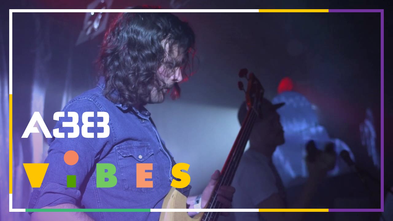 Junip - At the Doors // Live 2013 // A38 Vibes