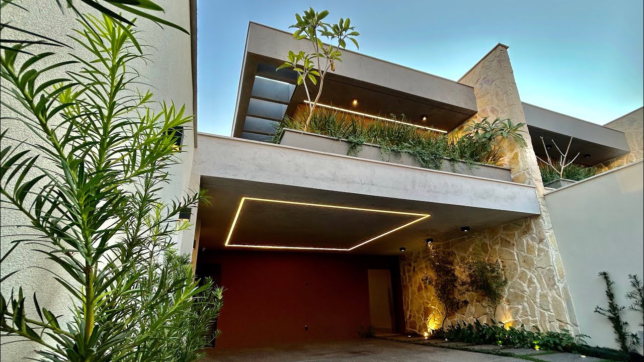 O MELHOR SOBRADO EM MEIO LOTE | TERRENO 210m - 3 suítes | Jardim Atlântico - Goiânia