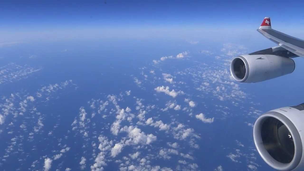 Swiss Airbus A340-300 - powerful take-off in Zuerich bound for Newark