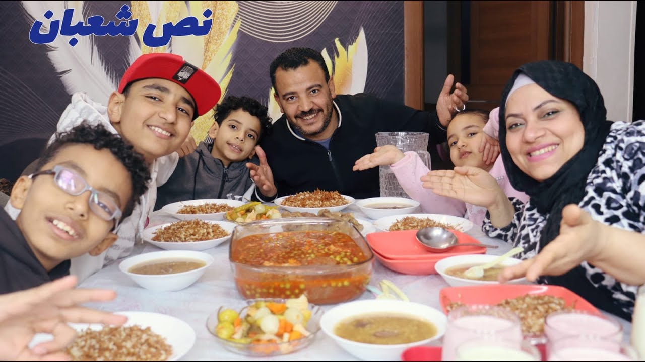 تحدي اكل /على فطار نص شعبان على الطبيخ بسله باللحمه ولازاليز اللحمه نفكركم بايام رمضان