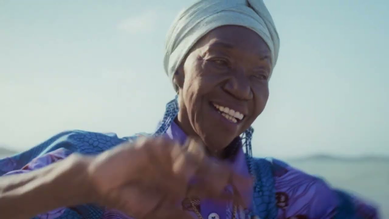 Batida + Dj Dolores feat Lia de Itamaracá  “Tem Dor (África de Itamaracá)”