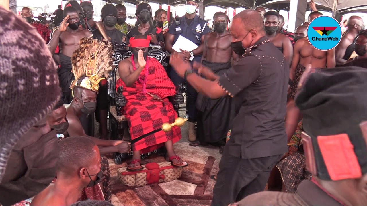 The NDC meet and greet Paramount chief of Dormaa Traditional Area at Rawlings funeral