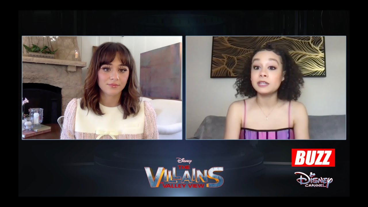 Isabella Pappas and Kayden Muller talk becoming friends on set of 'The Villains of Valley View'