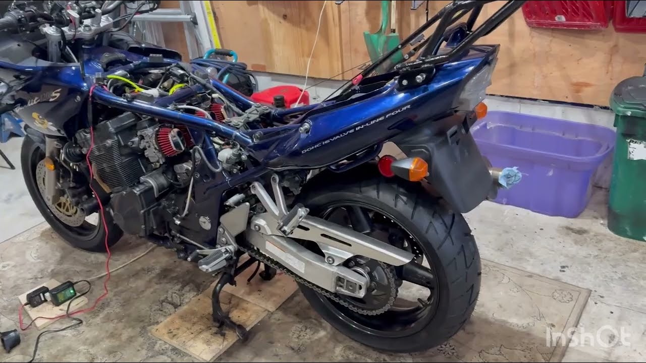 Все установлено .  Скоро Первый пуск. Suzuki bandit 1200