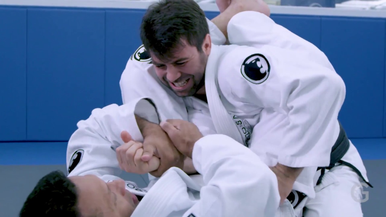 Armbar from closed guard - Renzo Gracie