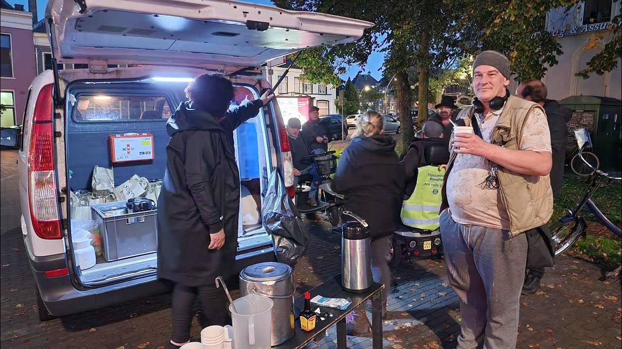 'Help Leger des Heils Zwolle aan een nieuwe soepbus'.  Crowdfundingsactie gestart.