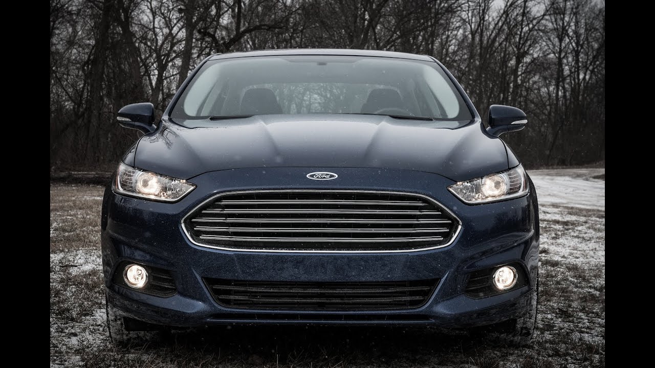 Reviewed: 2013 Ford Fusion SE