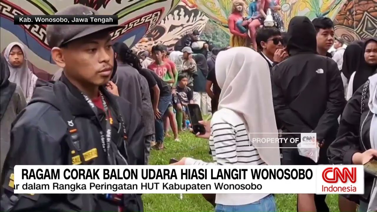 Ragam Corak Balon Udara Hiasi Langit Wonosobo