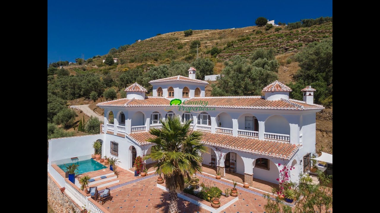 VENDIDO - Gorgeous Villa in Competa PRECIO 547.500 €