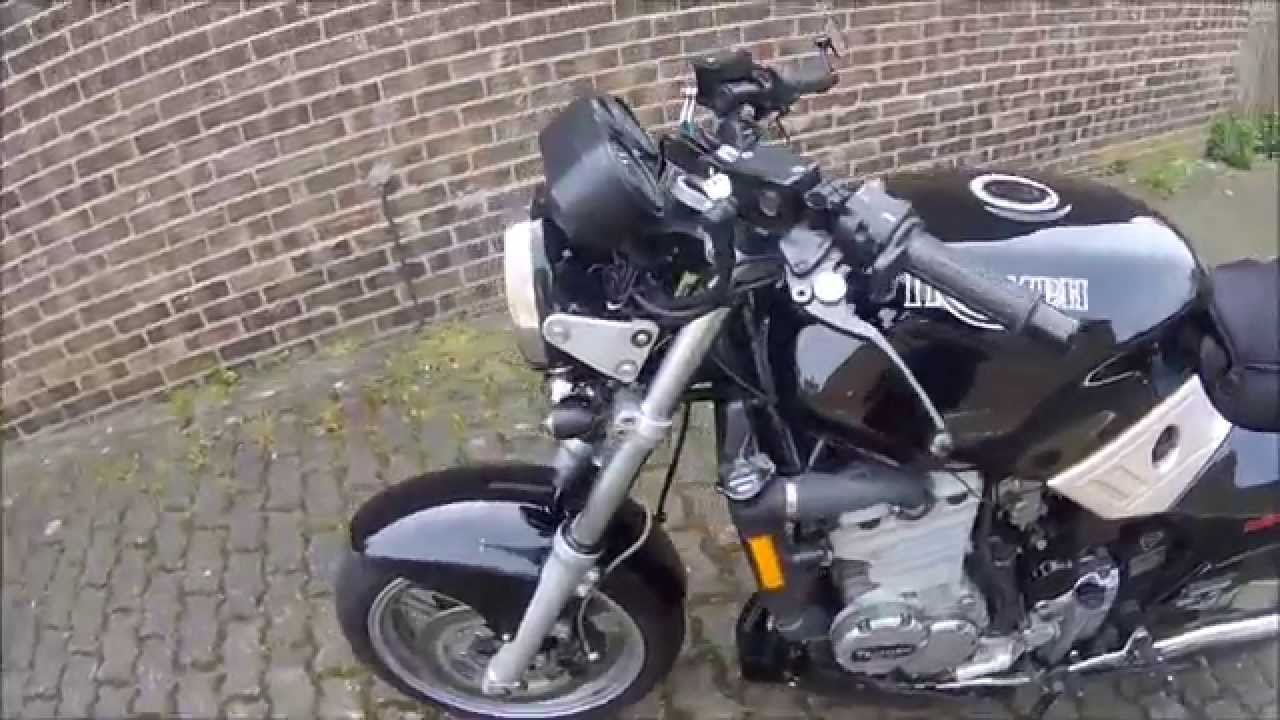 1991 Trident 900 with Delkevic carbon exhausts - sounds as good as a Spitfire when revved!