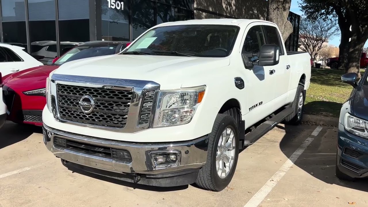 2017 Nissan Titan XD SV Walkaround