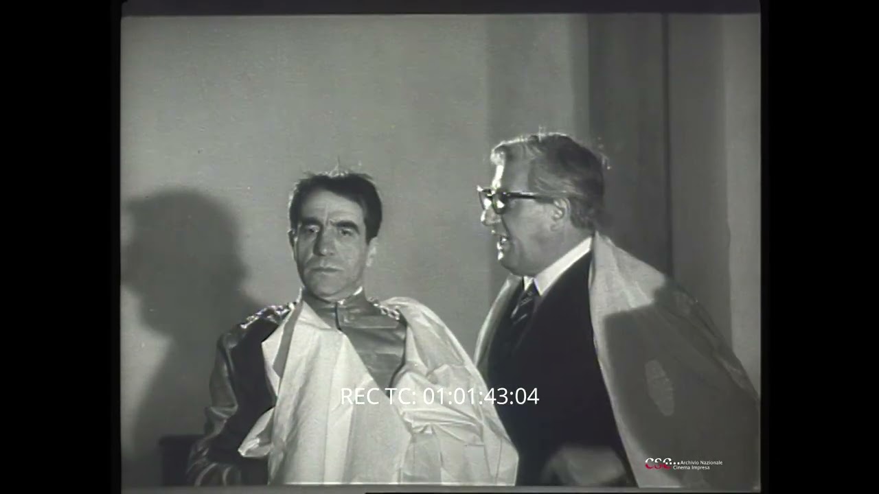 Carosello - Vallesusa - Nato Con La Camicia con Mario Carotenuto - Fantasma (1965)