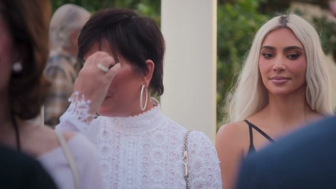 Kris tells Kylie about Khloe's Cancer and her soon to be surgery THE KARDASHIANS S3 EP1