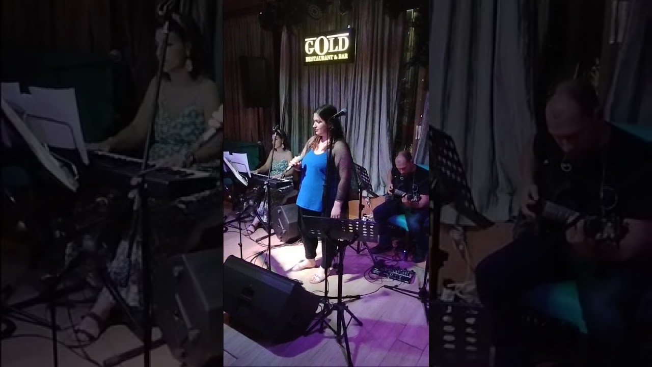 Εν Λευκώ (Νατάσα Μποφίλιου) cover by Zoi