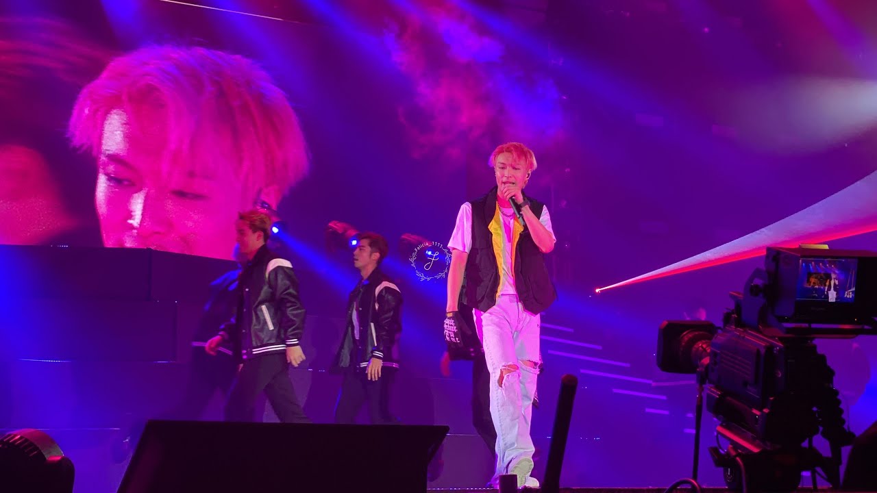[Fancam] 221019  Uzi Feat. Lin and EDM Medley Remix GRANDLINE 2: INFINITE LANDS in SG -《大航海2 新加坡》