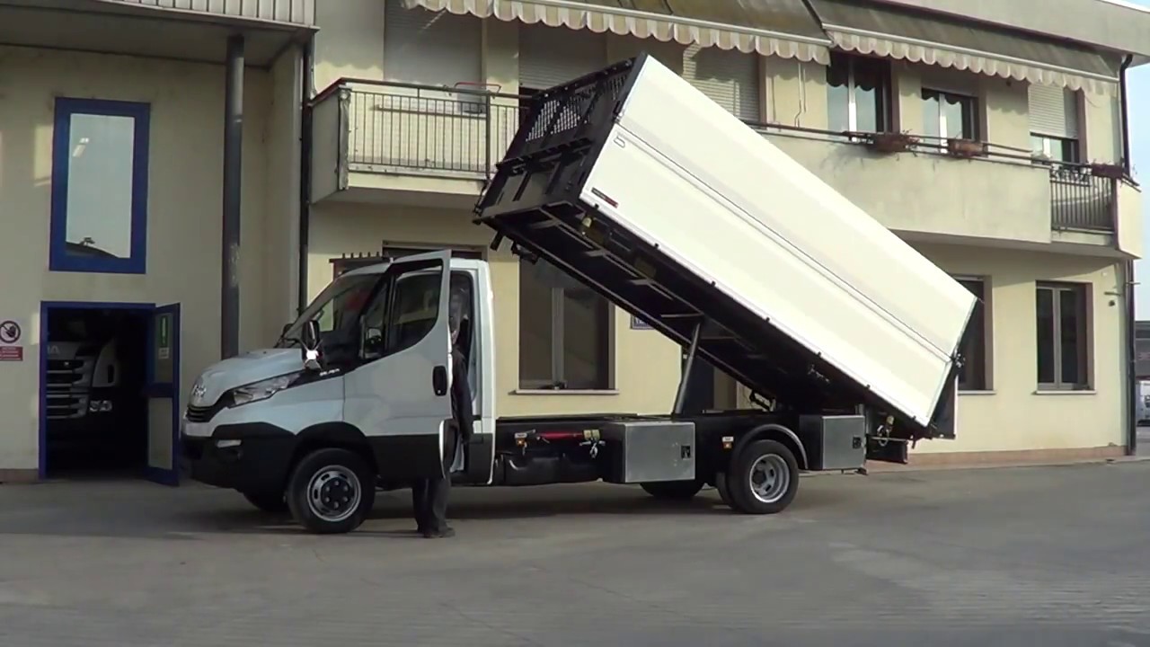 Iveco Daily 2 assi - Cassone ribaltabile attrezzato per giardinieri