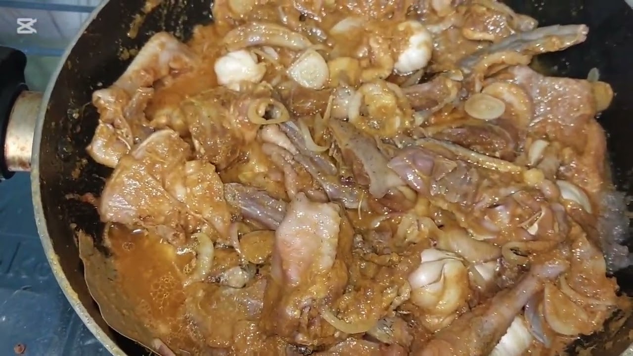 গোটা রসুন দিয়ে দেশি  হাঁস  ঝাল ঝাল ভুনা 🤤🦆🦆