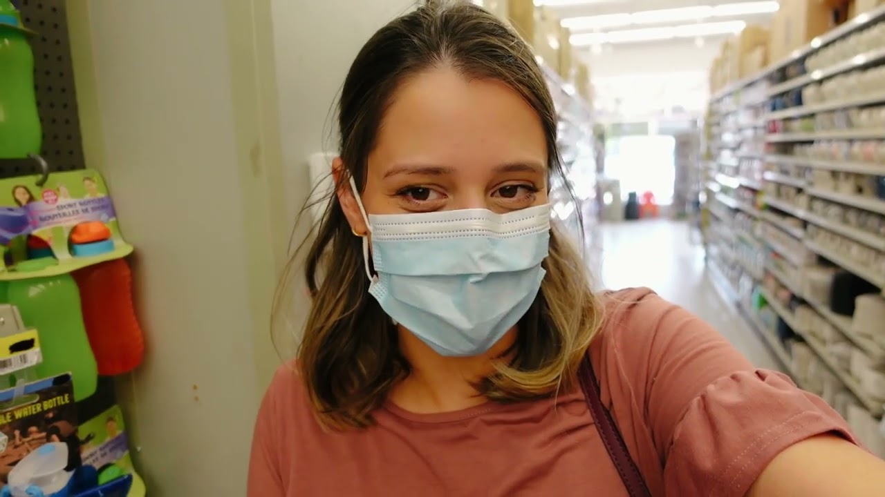 VISITANDO UM BRECHÓ NO CANADÁ & a bebê está encaixada! - Dia de consulta pré natal