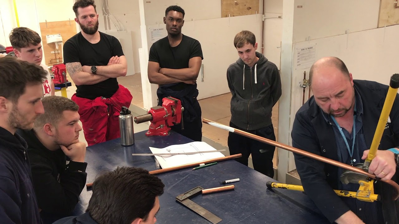 How to perform a Centre to Centre copper pipe bend.
